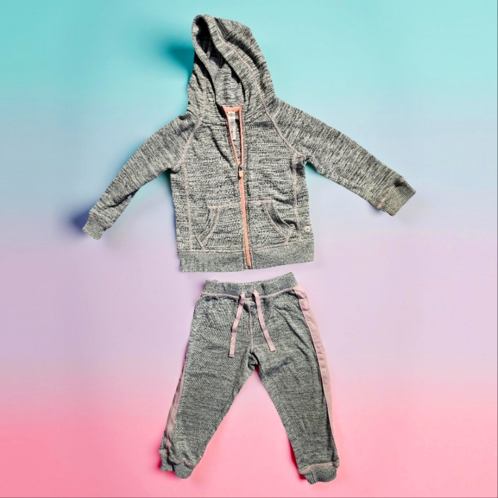 90 Degree By Reflex Gray and Pink Kids Jogger Set.Size 2T.EXCELLENT CONDITION!
